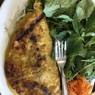 Vietnamese "sizzling" Pancake (Banh Xeo)