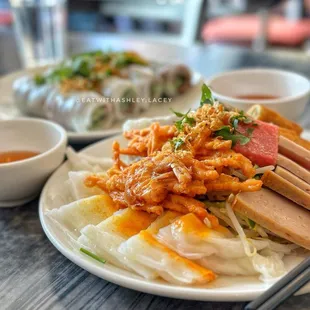 Banh Cuon Dac Biet Tay Ho