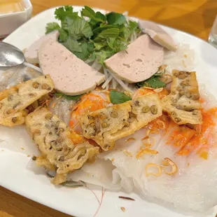Delicouss Banh Cuốn Thành Long