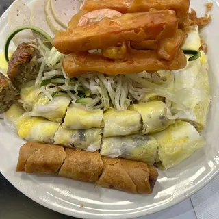 banh cuon trung thit nuong