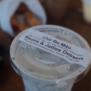 IG: @ifoodiejenn | Che Ba Mau