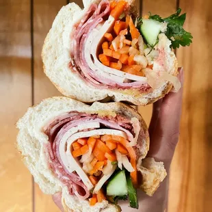 Banh mi dac biet