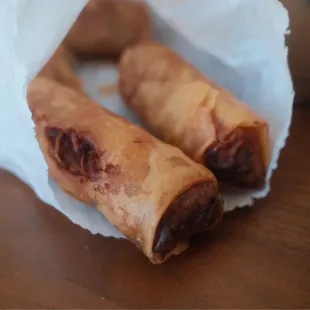 IG: @ifoodiejenn | Eggrolls