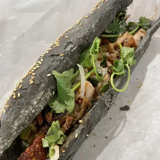 Crispy roasted pork ( heo quay)