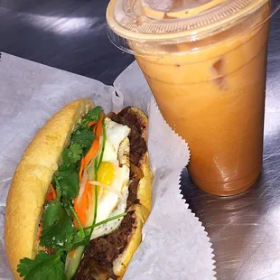 Banh Mi Bo Ne & Thai Tea