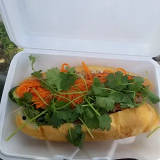 Grilled Pork Banh Mi