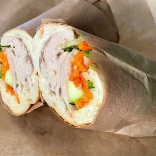 Sandwich #3 (Bnh M Chicken and Mushroom Roll)