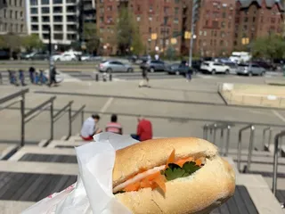 Banh Mi Place
