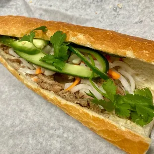 Grilled ChickenBanh Mi