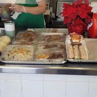 Fresh grab n' go meals