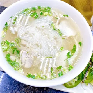 22. Chicken Meat Noodle Soup