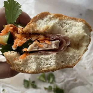 Saigon Classic Special Sandwich