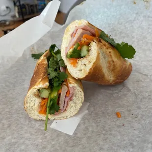 Saigon Classic Special Sandwich