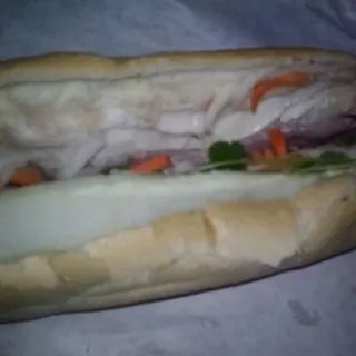 Banh Mi Bo Nuog
