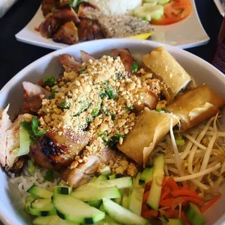 Grilled Chicken Vermicelli Bowl