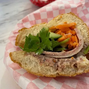 Banh Mi Dac Biet