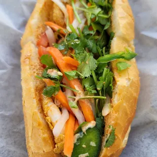 Cajun shrimp banh mi