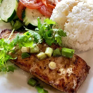 Glazed Salmon Rice Plate Dinner