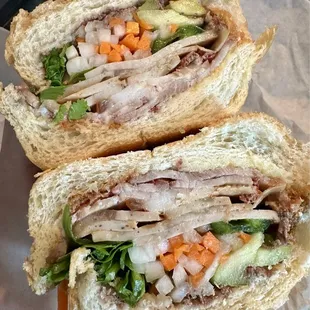 #1 banh mi land special