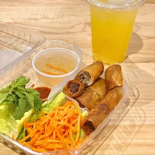 fried vietnamese egg rolls, Passion Fruit Lemonade (07/2024)