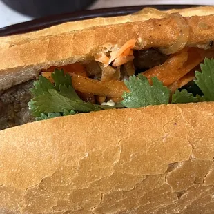 B6. Beef Lemon Grass Banh Mi