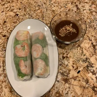 Fresh Shrimp Spring Rolls