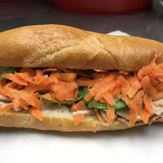 B3. BBQ Pork Banh Mi