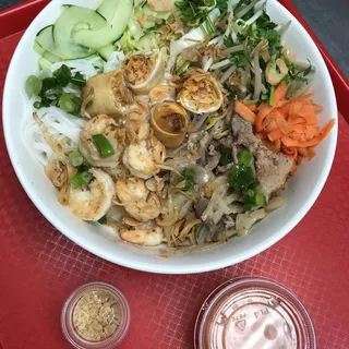 V4. Shrimp Lemon Grass Vermicelli Noodle Bowl