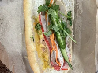 Saigon Cali Hot Bakery