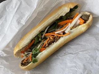 Lò Bánh Mì French Bakery
