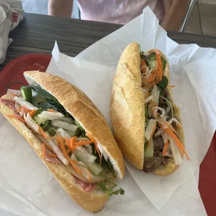 Left: papa hon special Right: grilled pork