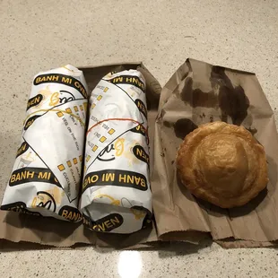 BBQ Pork Sandwich. regular sized cut and packaged into 2. pâté chaud