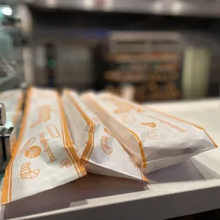 Hot fresh banh mi !'