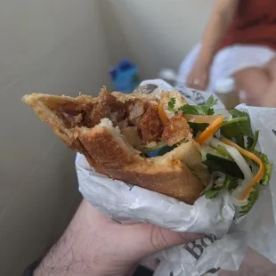 Crispy pork banh mi can getttt it.