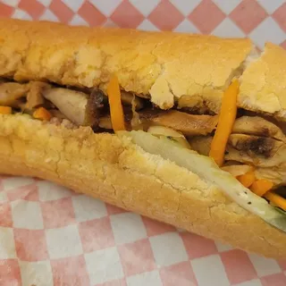 Chicken Banh Mi