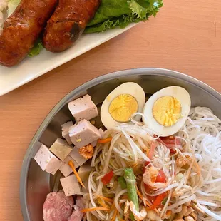 Papaya salad tray and Lao sausage