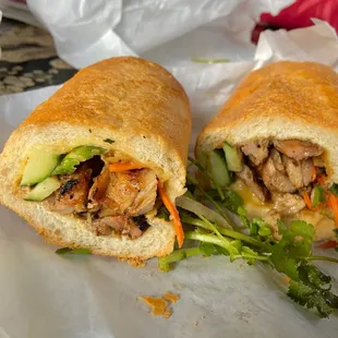 5 Spice Chicken Banh Mi cross section