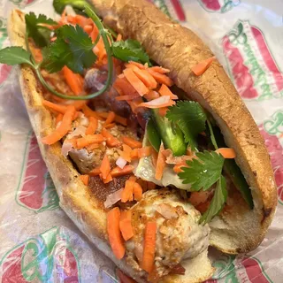Banh Mi Xiu Mai (Vietnamese Meatballs)