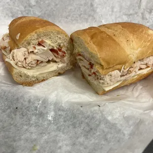 Turkey sandwich minus the lettuce was fantastic!!