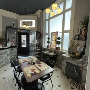 Entrance with the guest book.