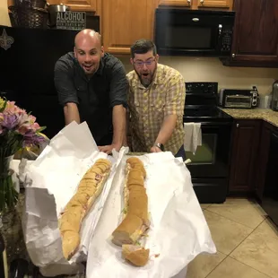 Full loaf poboys