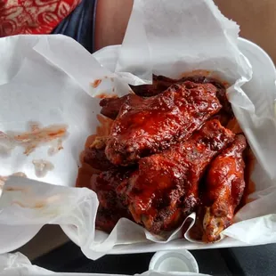 Hot wings. Not bad for this little place!
