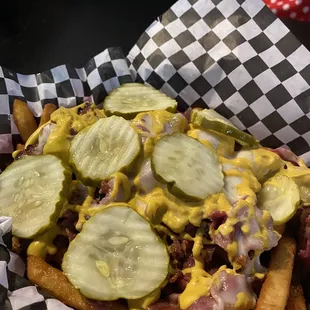 Pastrami fries