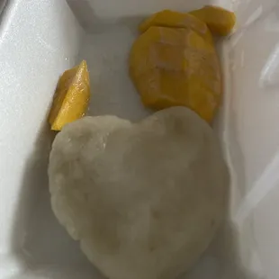 Sticky Rice w/ Mango