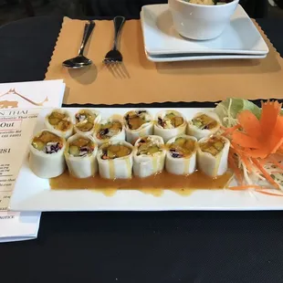 And the summer spring roll, or whatever you call it. Good, to be honest, but get the fried ones.