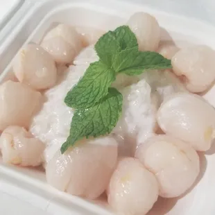 Lychee sticky rice