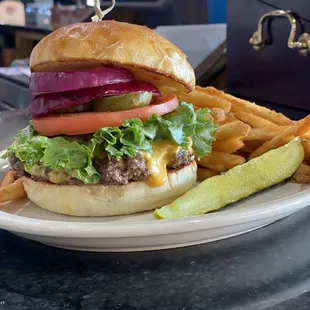 Banners cheeseburger