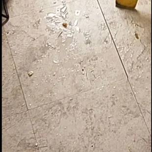 The kitchen FLOOR !!!