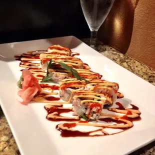 Shingle Creek Roll: gator, avocado, cucumber, spicy mayo, sesame seeds. Tastes like chicken!