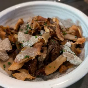 SUNCHOKE &amp; TRUFFLE 돼지감자와 송로버섯 sunchoke 3-ways. maitake - $23 menu price - $24 receipt price